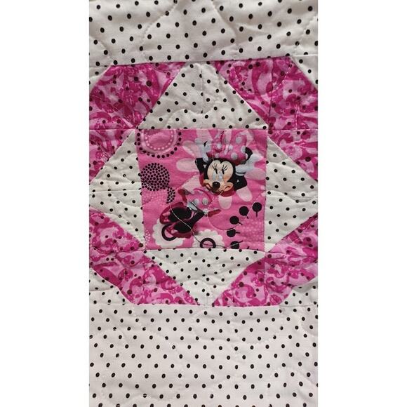 Handmade‎ Minnie Mouse Large Baby Blanket - Picture 2 of 5